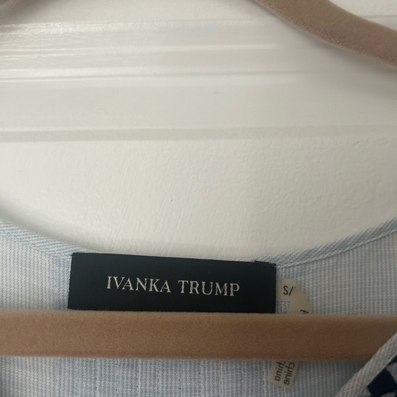 Summery Blue Blouse - Picture 2 of 3